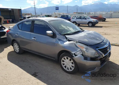 2017 Nissan Versa S z USA, uszkodzony, nr VIN 3N1CN7AP7HL858232